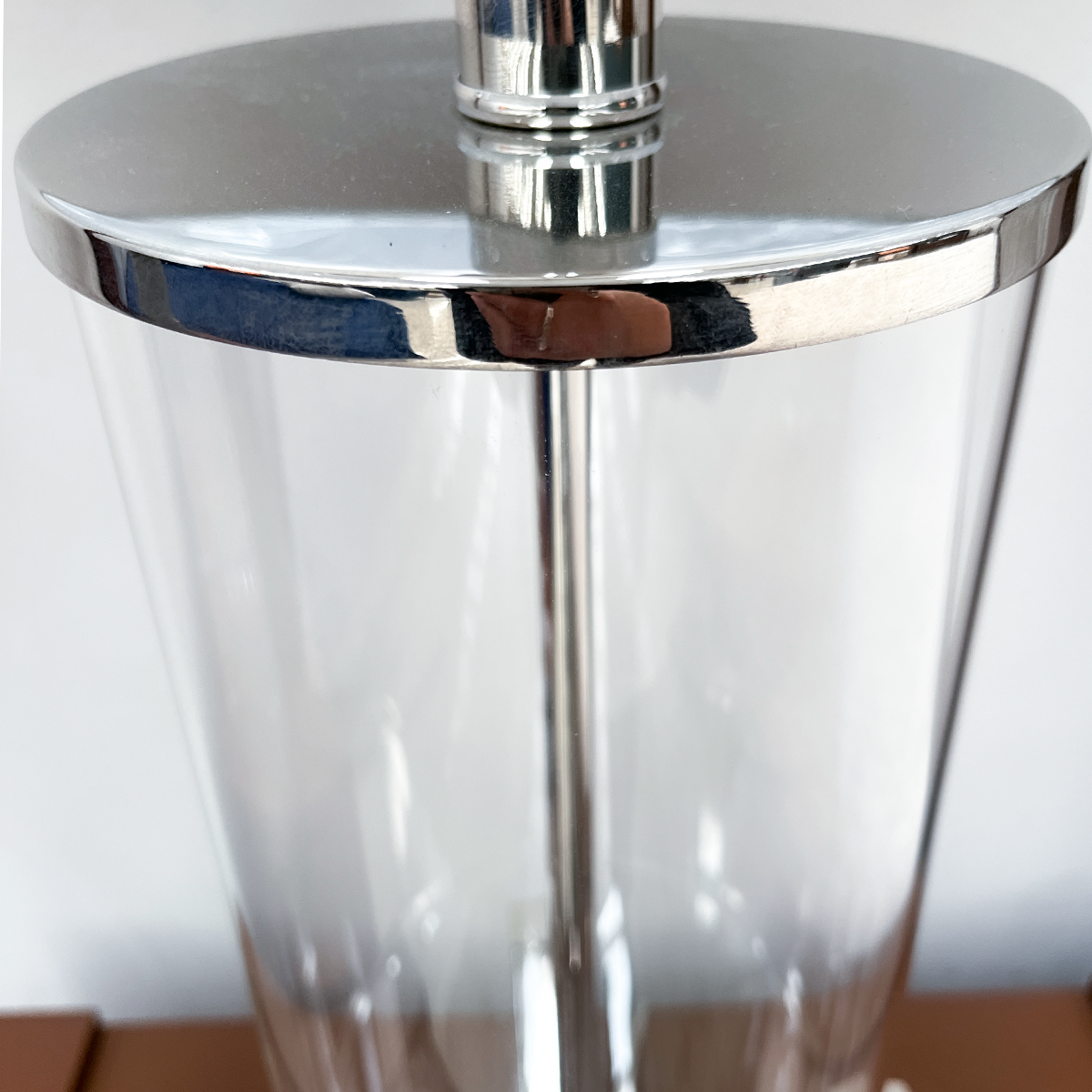LAMPARA DE MESA MOD. 22684B